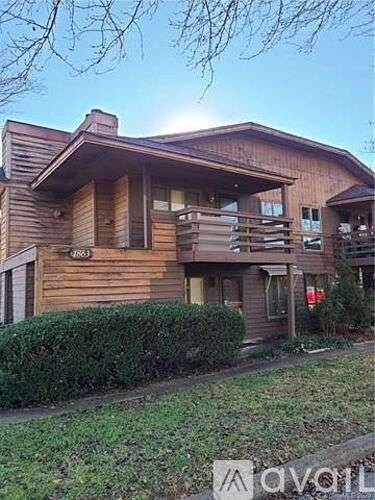 Main picture of 1863 J Julian Ln