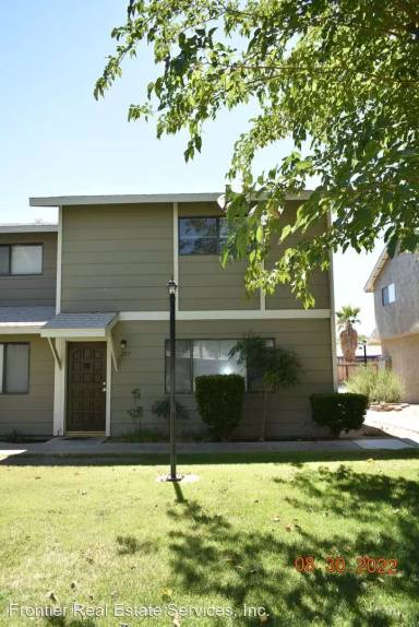 Main picture of 283 E Upjohn Ave
