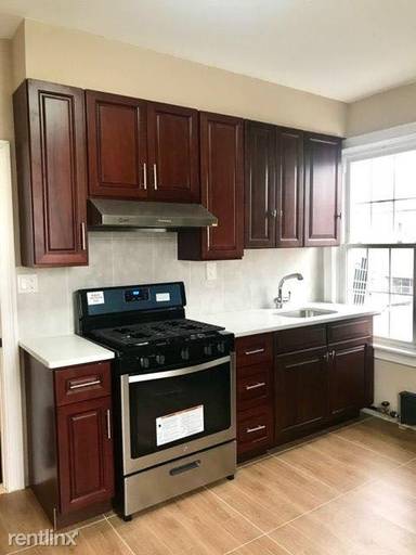 Main picture of 1769 77th St