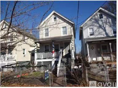 Main picture of 1023 Sewall Ave