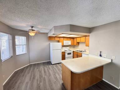 Main picture of 1400 Cinder Rock Dr