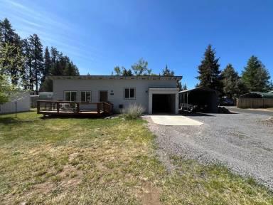Main picture of 365 N Maple St