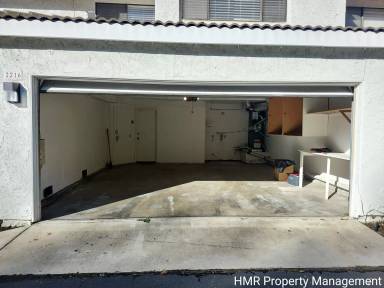 Main picture of 2216 Loggers Ln