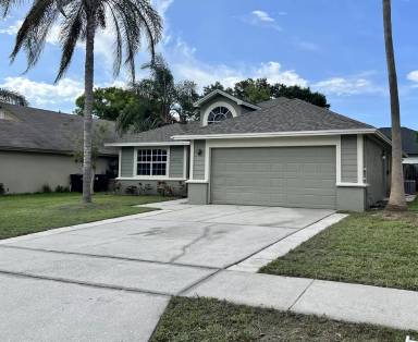 Main picture of 10033 Sandbar St