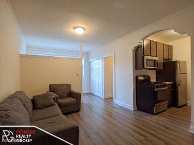 Main picture of 2936 W Palmer St