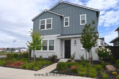 Main picture of 8357 Luan Way