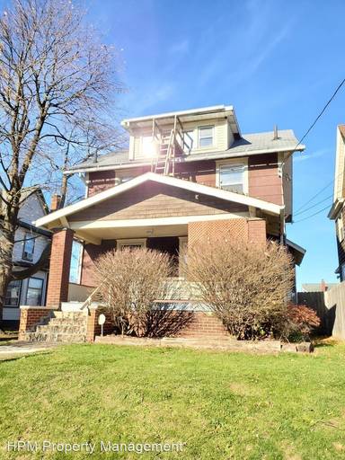 Main picture of 2901 7th St NW