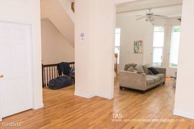 Main picture of 3417 N Janssen Ave