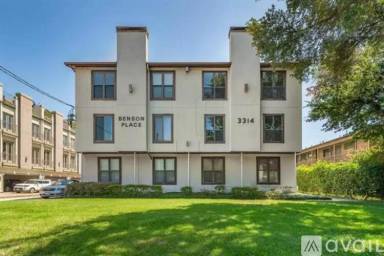 Main picture of 3310 Douglas Ave