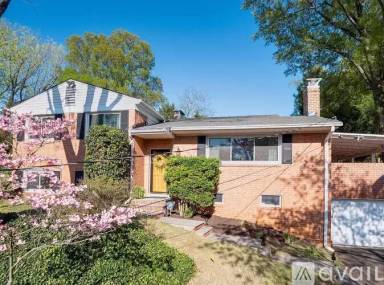 Main picture of 7727 Wellington Rd