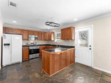 Main picture of 4732 Scots Briar Ln