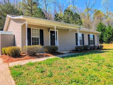 Main picture of 173 Autumn Dr
