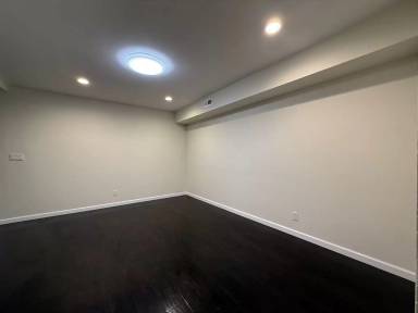 Main picture of 345 Abbot Ave