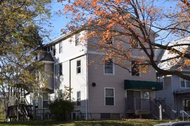 Main picture of 611 S Clinton St