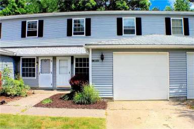 Main picture of 13664 Oakbrook Dr