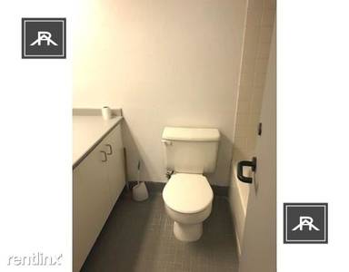 Main picture of 61 Brookline Ave