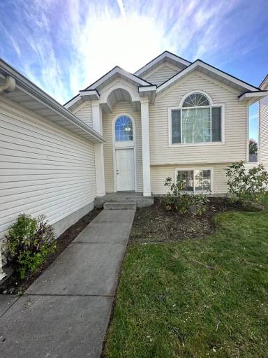 Main picture of 2506 W Pocono Ct