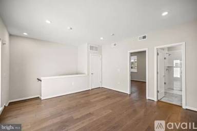 Main picture of 1882 Easterly Rd