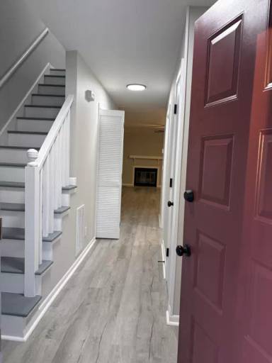 Main picture of 1252 N Forest Dr
