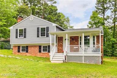 Main picture of 10904 Newlands Ct