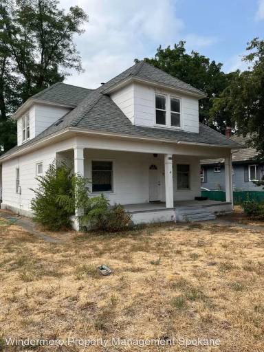 Main picture of 2511 N Hogan St