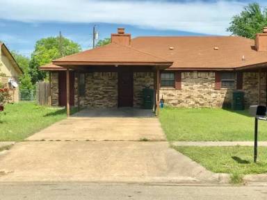 Main picture of 1100 Goodhue Dr