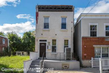 Main picture of 2252 N Camac St