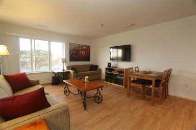 Main picture of 304 28th St