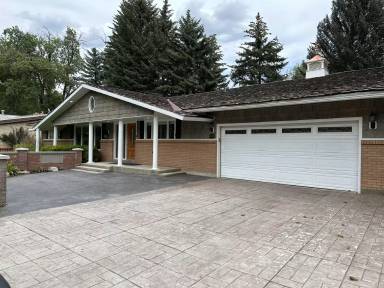 Main picture of 640 Canyon Rd