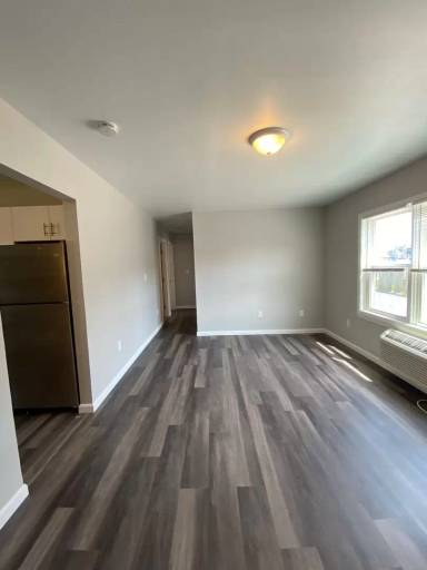 Main picture of 107 Brimmer Ave