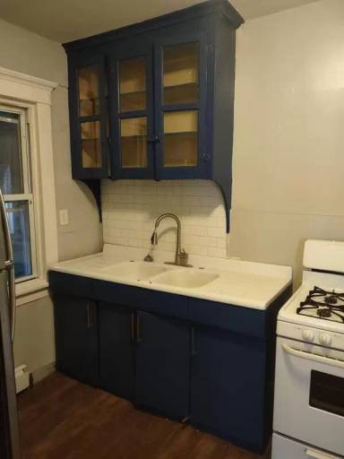 Main picture of 941 Tonawanda Street