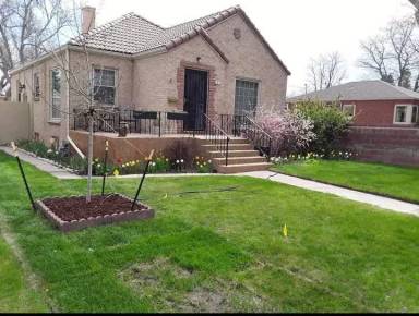Main picture of 219 W 4th Ave