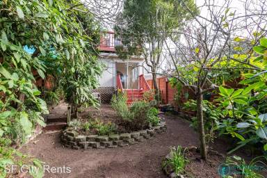 Main picture of 571 43rd Ave