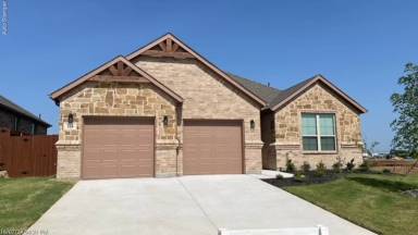 Main picture of 216 Cheyenne Trl