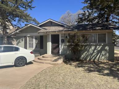 Main picture of 2702 21st St