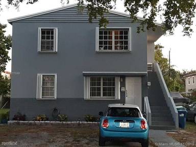 Main picture of 6218 SW 21st St