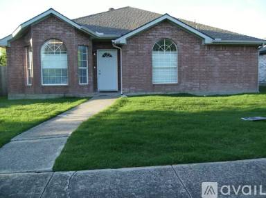 Main picture of 414 Fleming St