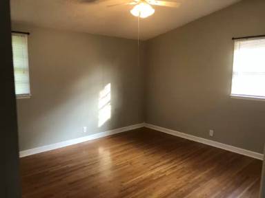Main picture of 2405 Melbourne Dr