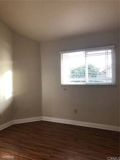 Main picture of 7843 E Teal Ln