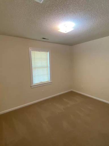 Main picture of 3507 Jayne Ln NW