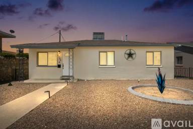 Main picture of 2309 N Ochoa St