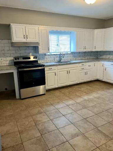 Main picture of 625 Miller St