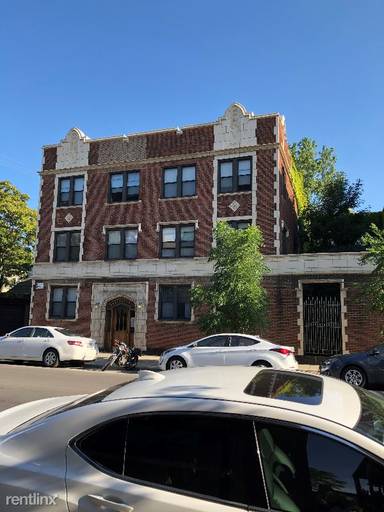 Main picture of 2351 W Wilson Ave