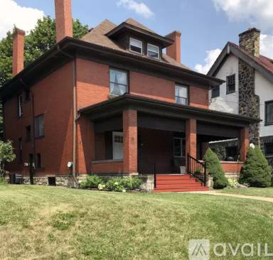 Main picture of 314 Lincoln Ave