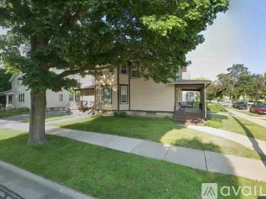 Main picture of 200 Arcadian Ave