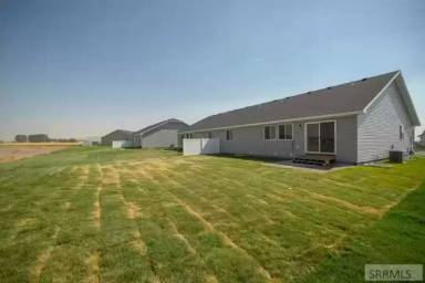Main picture of 3677 E Bate St