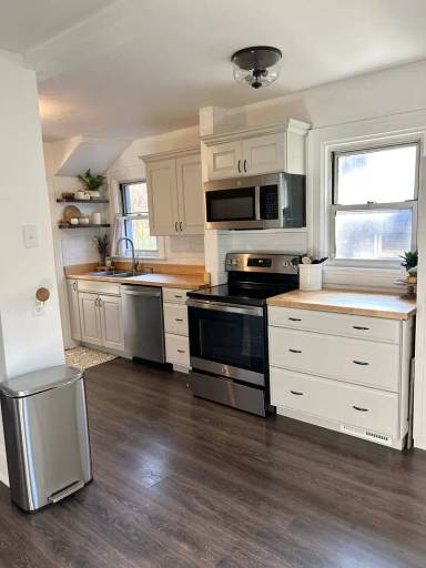 Main picture of 4601 Fairmont Ave
