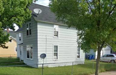 Main picture of 1115 1/2 Cleveland Ave
