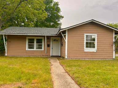 Main picture of 6431 W Canal Blvd