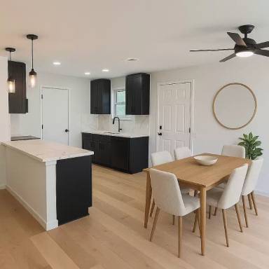 Main picture of 2410 Santa Rita St